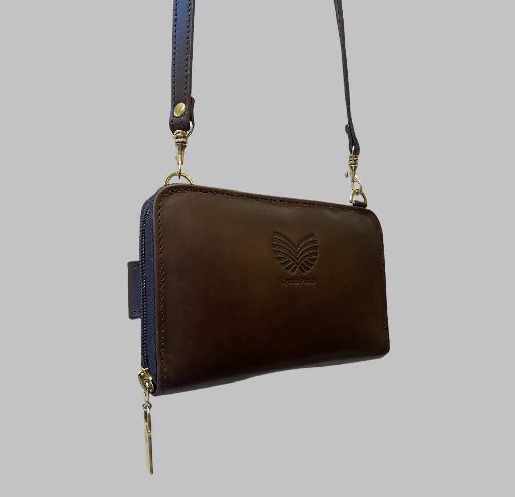 Le Sac Portefeuille Portable en Cuir Marron – Image 3